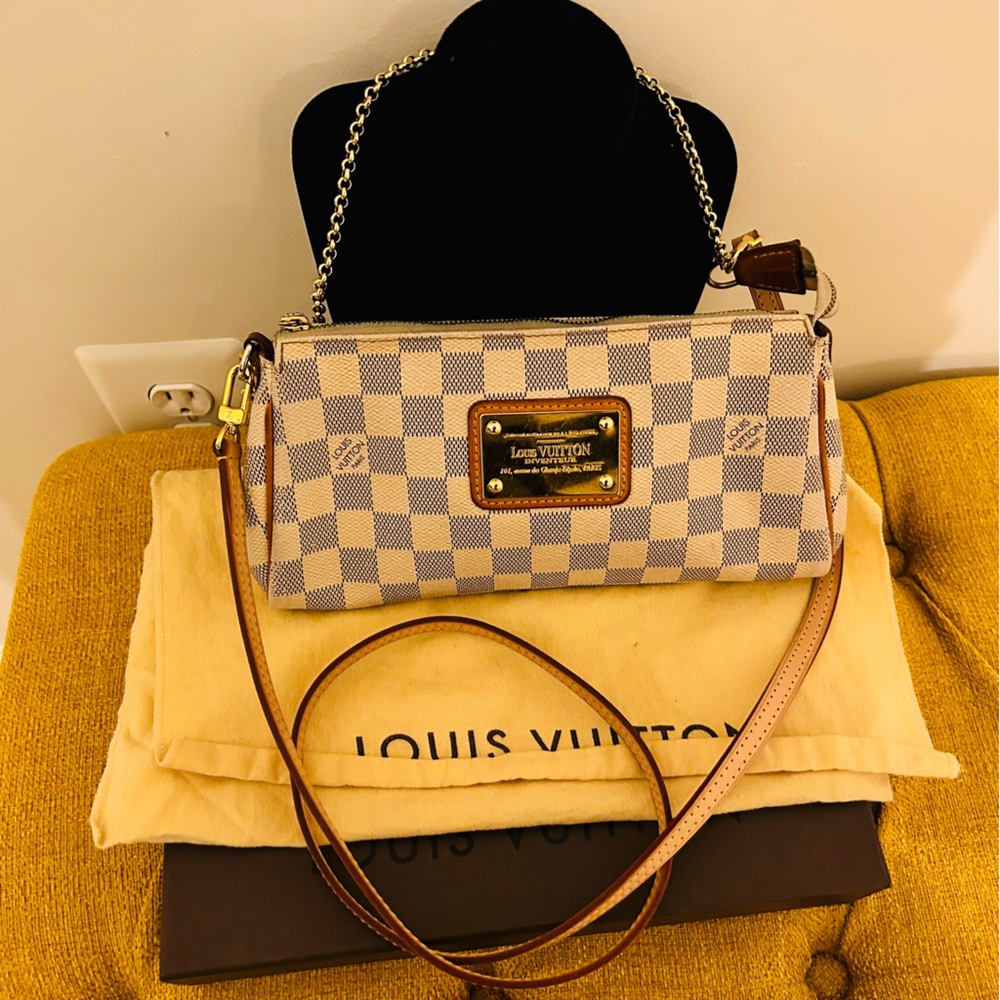 Louis Vuitton Damier Azur Eva Clutch